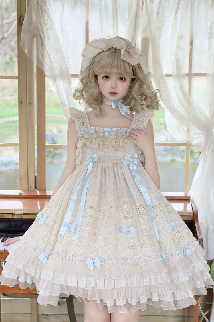 Subtly Elegant Dress with a Refined Vintage Look