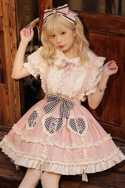 Finely Styled Dress with a Classic Vintage Look