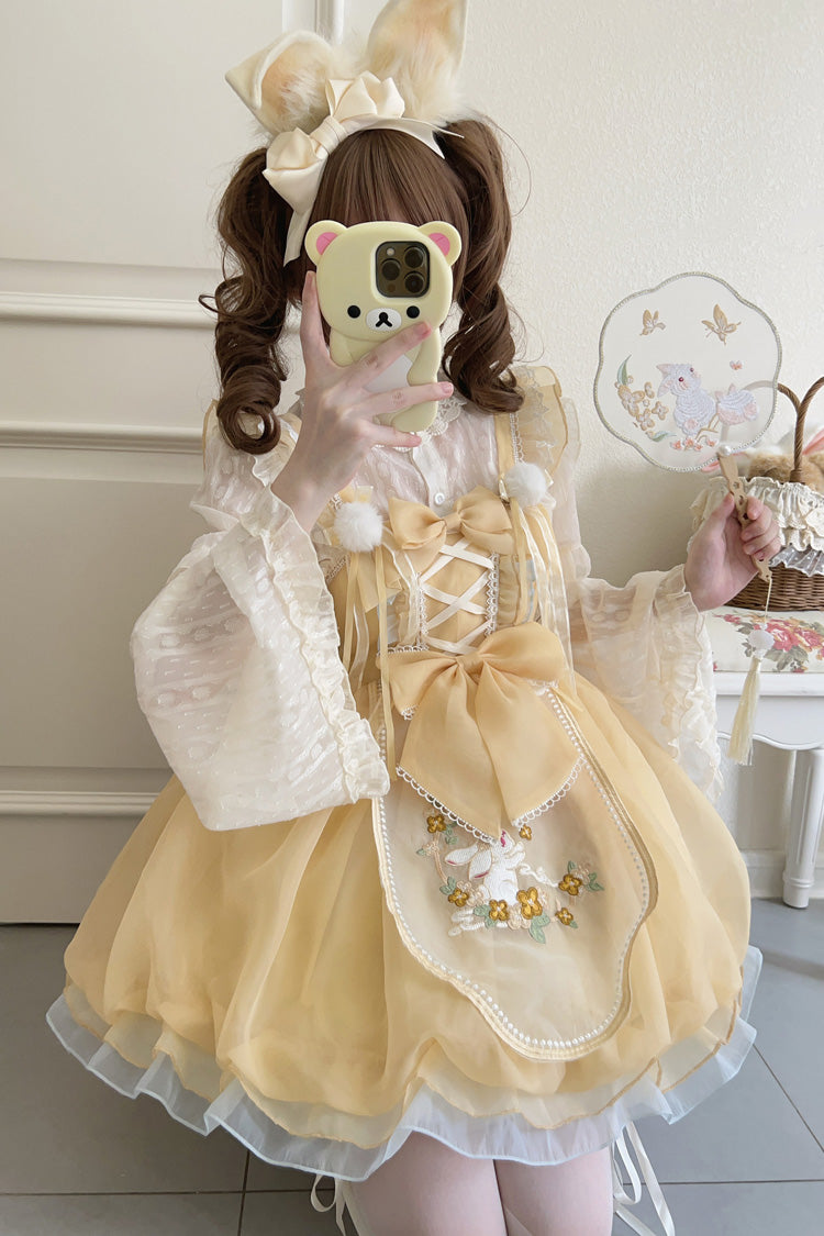 Subtly Elegant Dress with a Refined Vintage Look