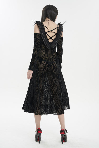 Beautifully Crafted Dress in a Classic Style