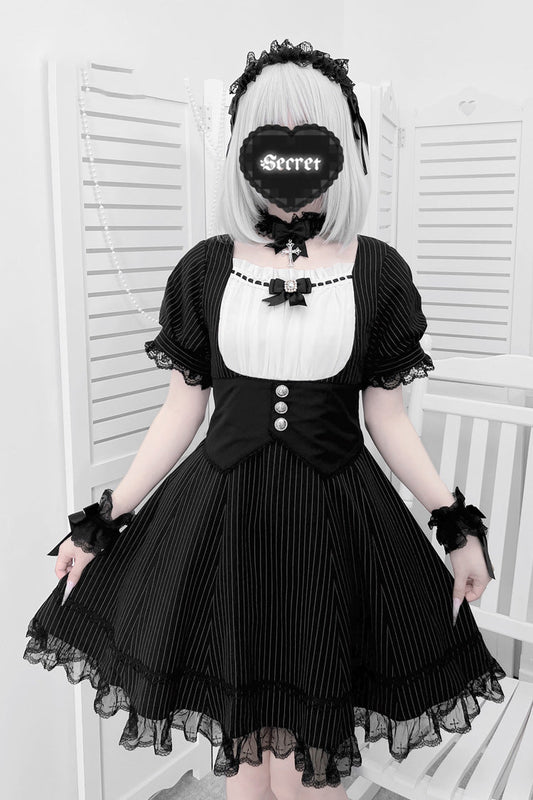 Thoughtfully Designed Dress in a Timeless Style