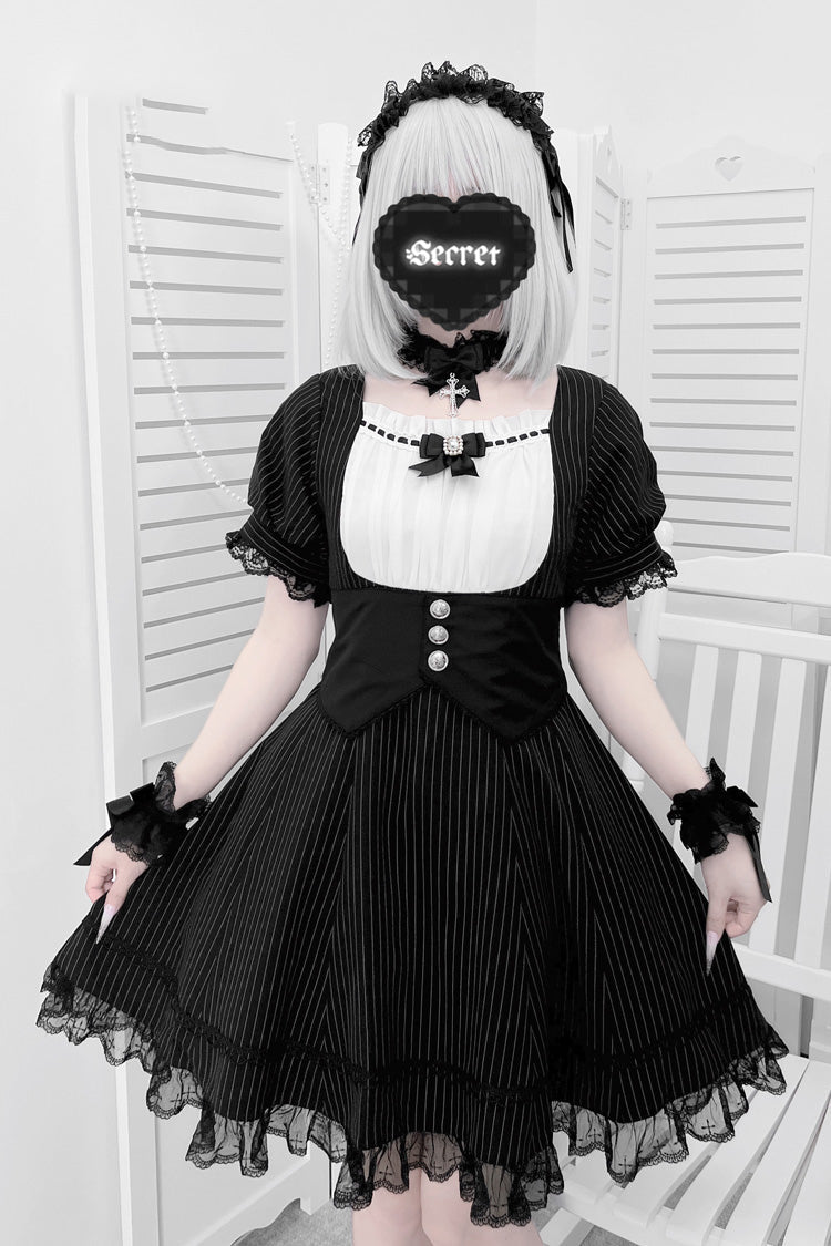Subtly Elegant Dress with a Refined Vintage Look