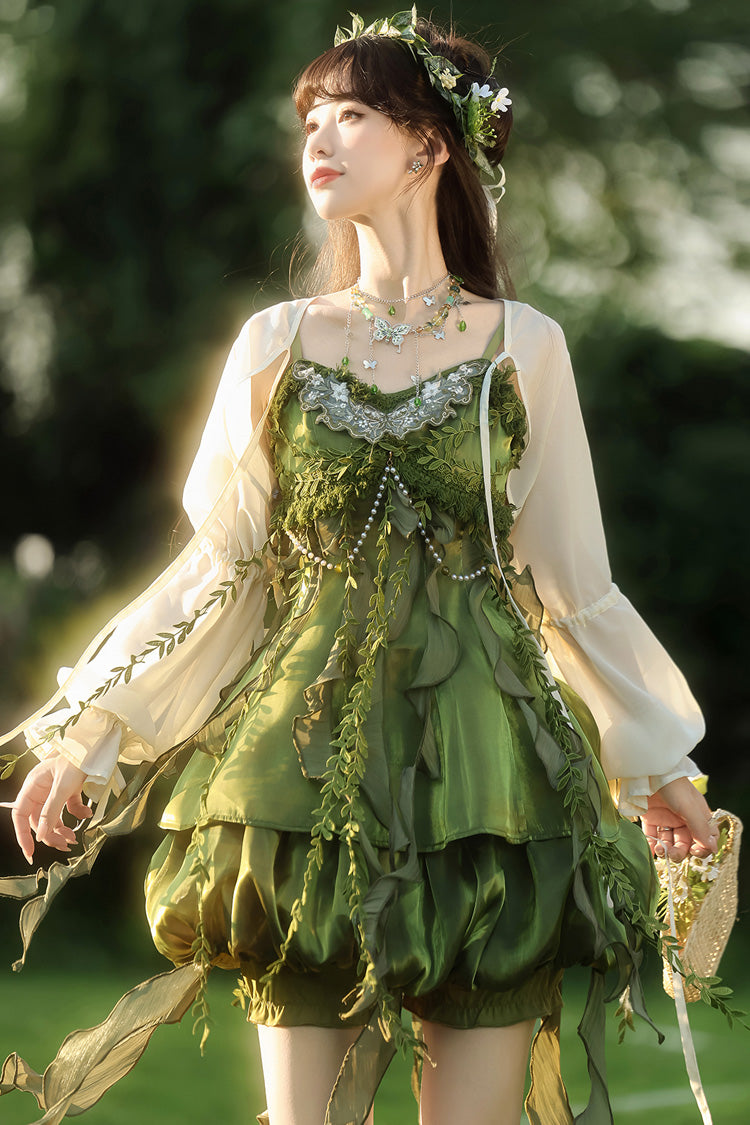 Subtly Elegant Dress with a Refined Vintage Look