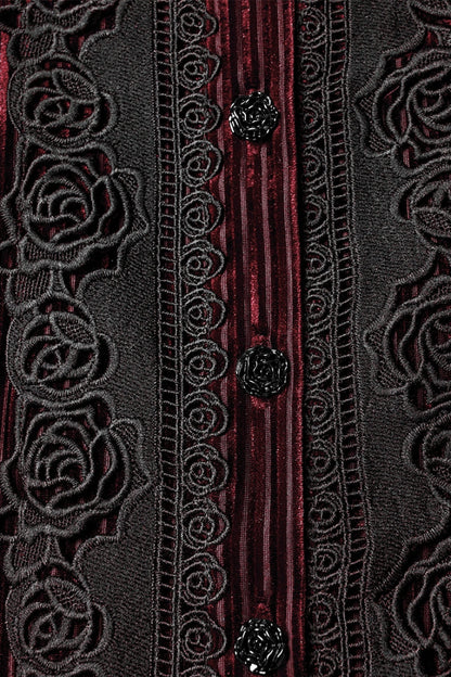 Finely Styled Blouse with a Classic Vintage Look
