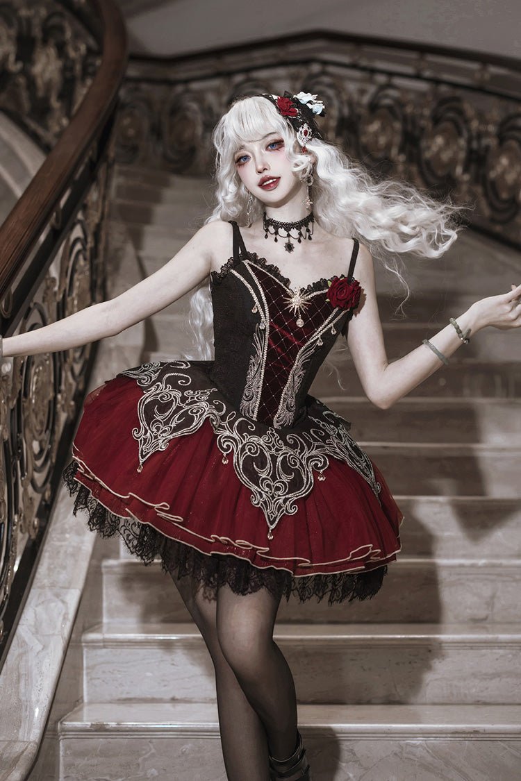 Finely Styled Dress with a Classic Vintage Look