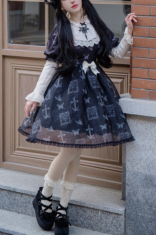 Beautifully Crafted Dress in a Classic Style