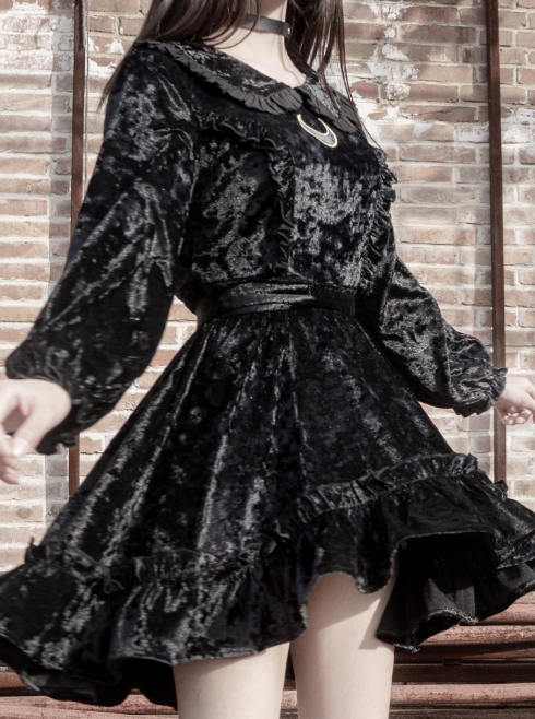 Moonlight Accent Velvet Skirt Dress