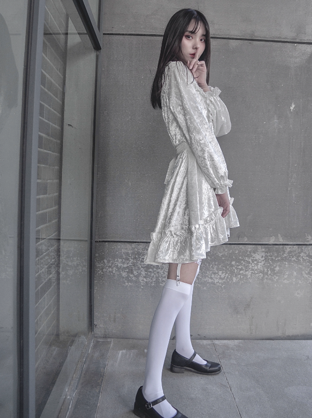 Moonlight Accent Velvet Skirt Dress