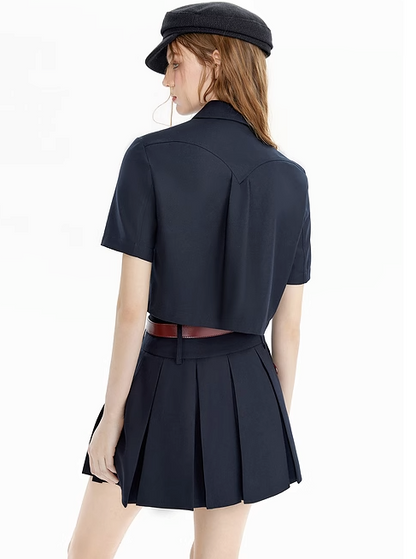 Belt Pocket Design Short Shirt + Pleated Skirt