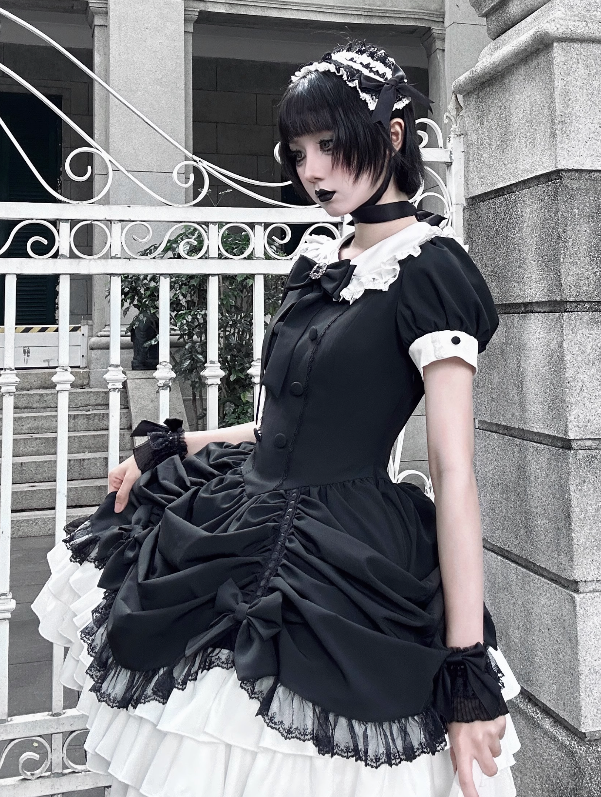 [limited Quantity] Gothic Dark Doll Lolita Black Ribbon Dress