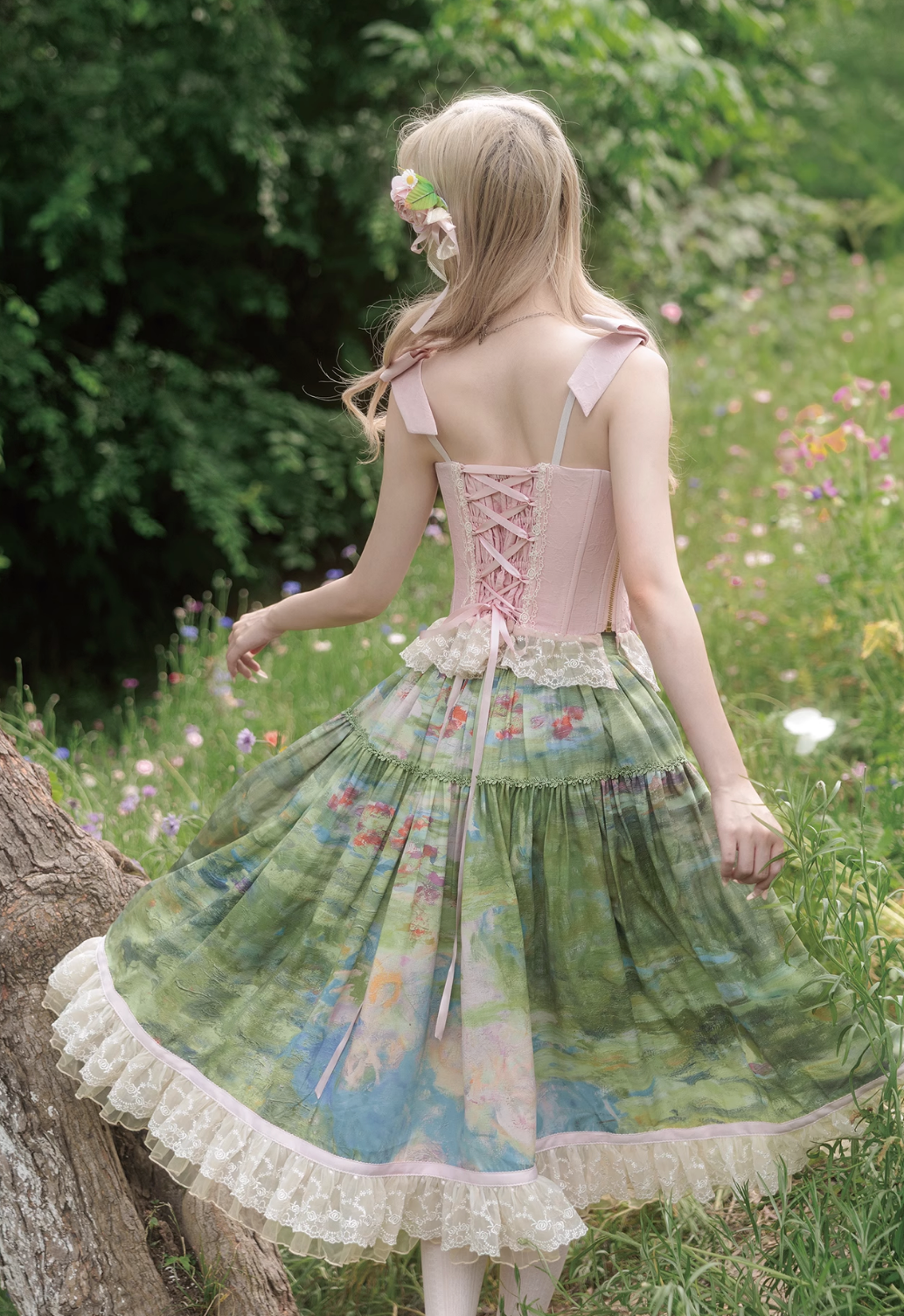 [pre-order Deadline: July 4] Monet Garden Oil Handle Classical Bustier Top + Skirt + Tulle Veil + Ribbon