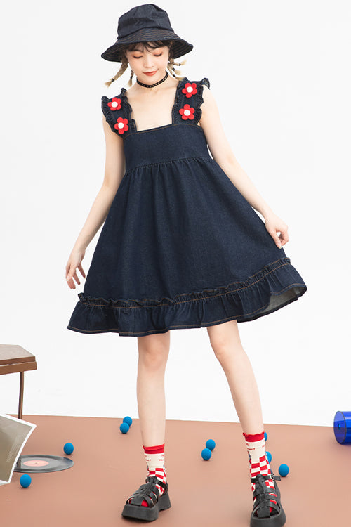 Finely Styled Dress with a Classic Vintage Look