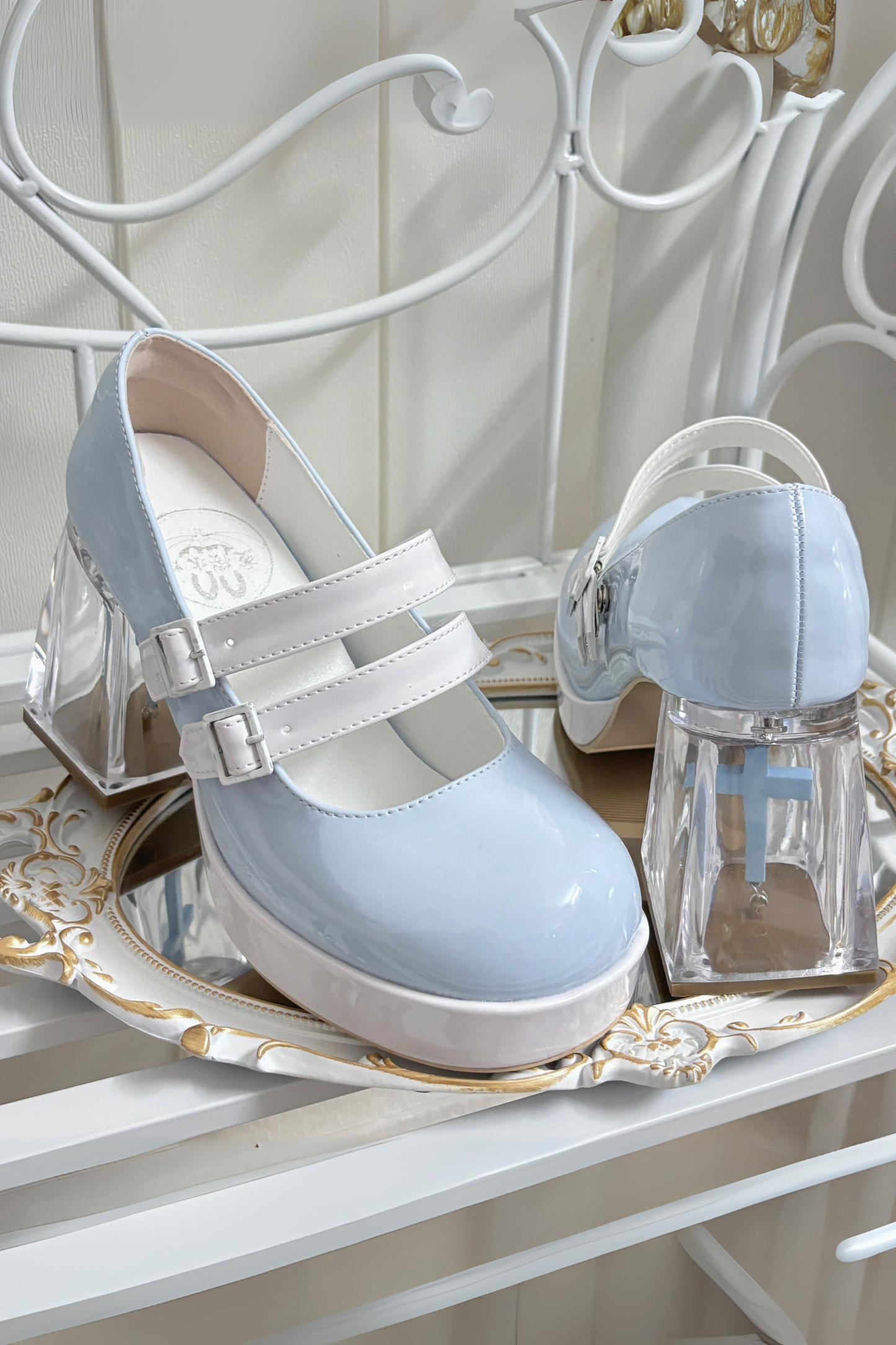 [pre-order] Cross Aria Gothic Lolita Clear Shoes