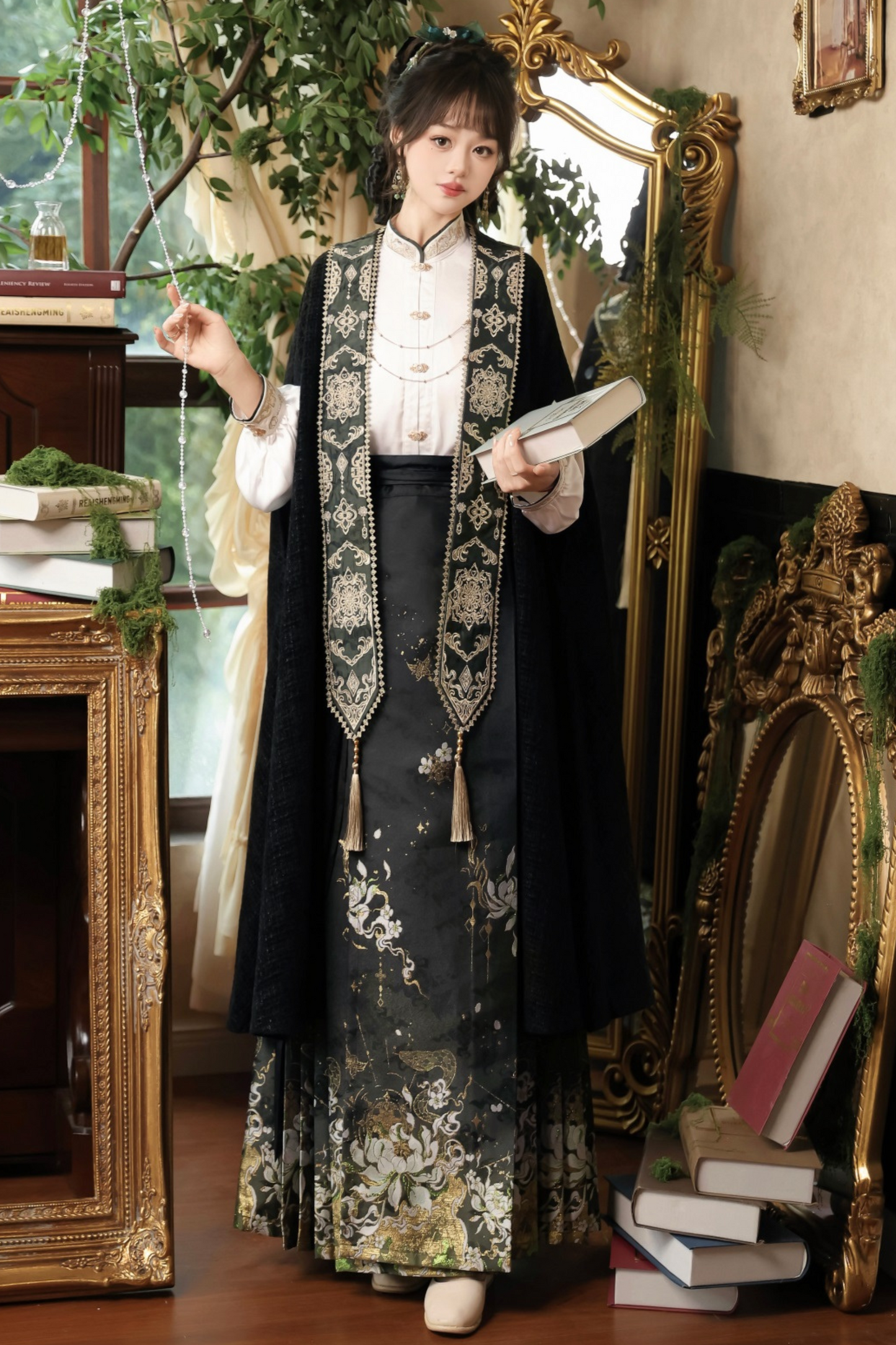[pre-order] Dark Chinese-style Shirt + Cape + Skirt