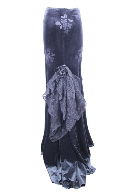 Sophisticated Garment with a Clean Classic Look
