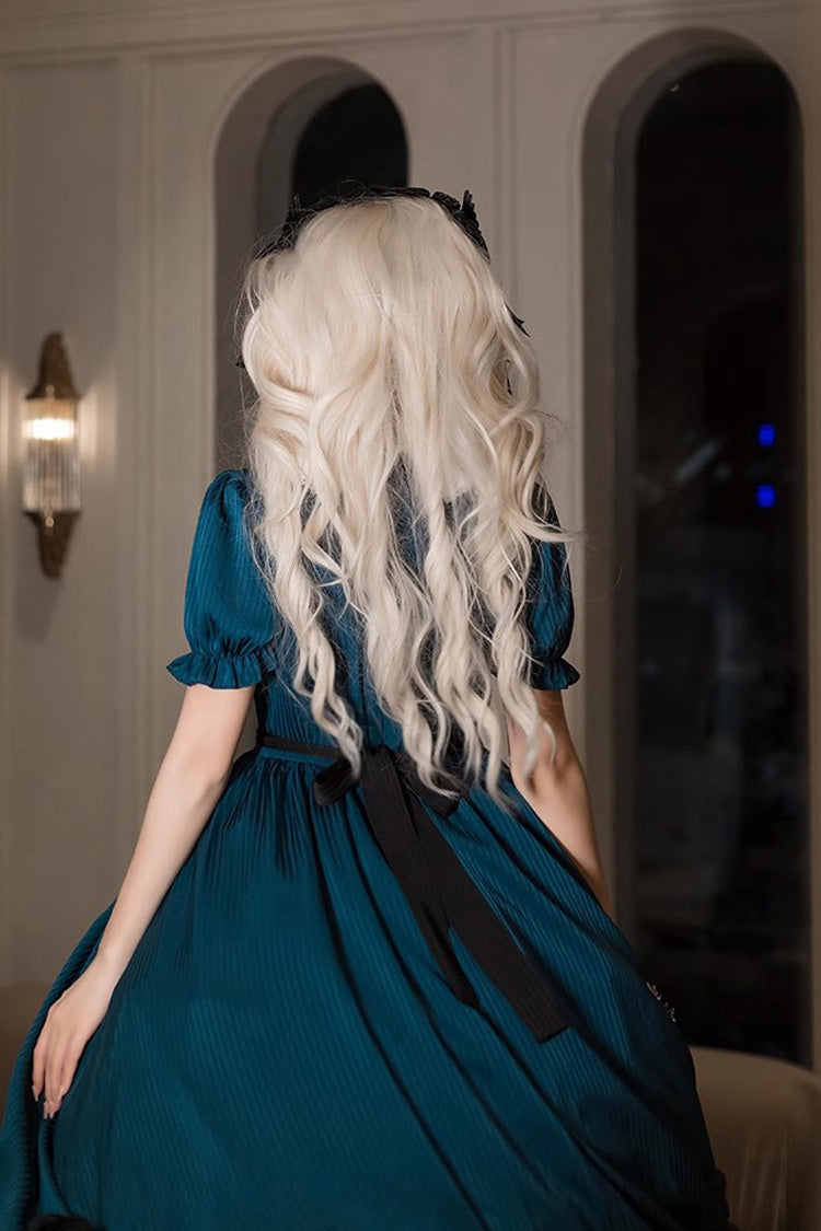 Vintage Style Dress with a Modern Fit