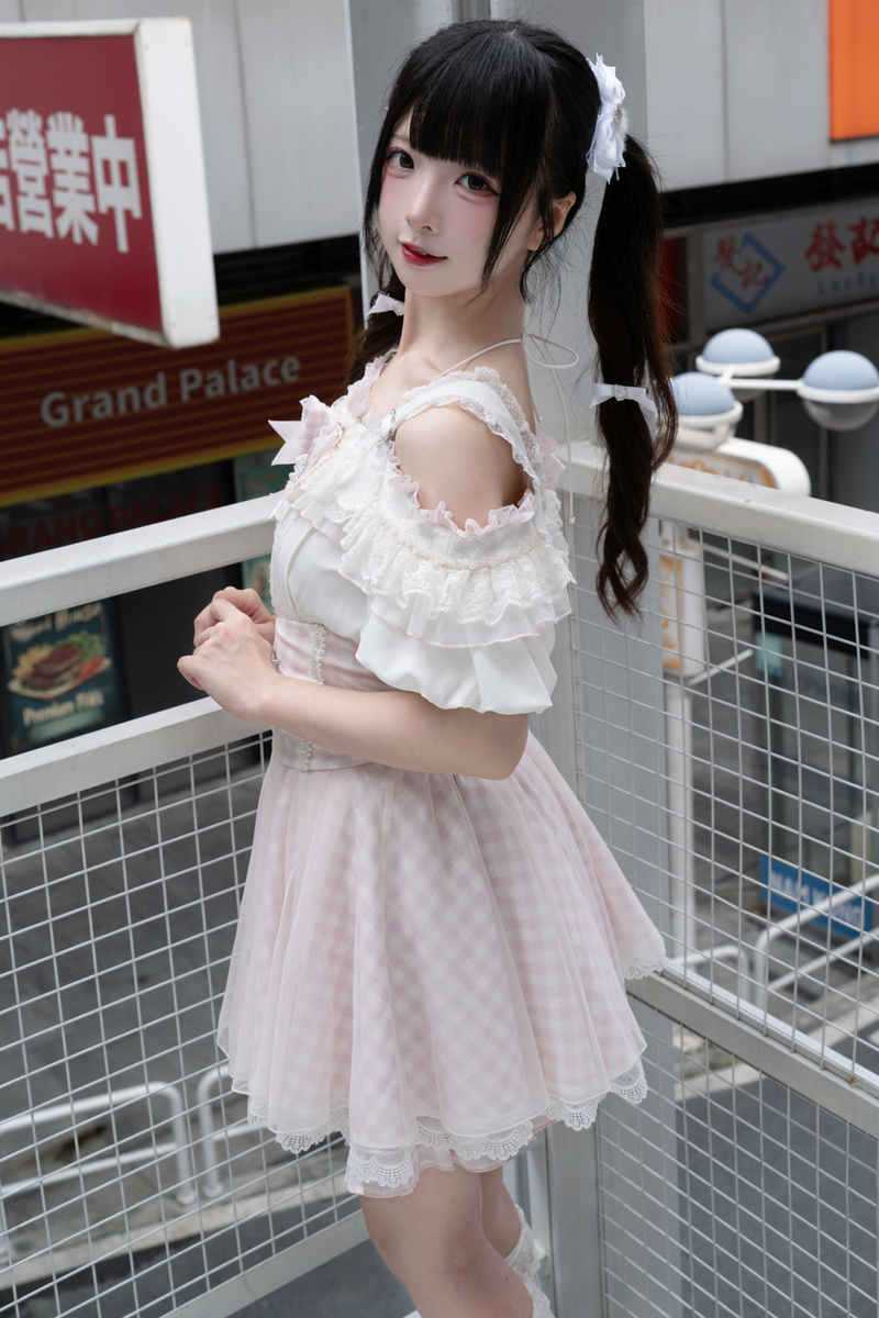 [pre-order] Mass Production Off-shoulder Top + High Waist Skirt