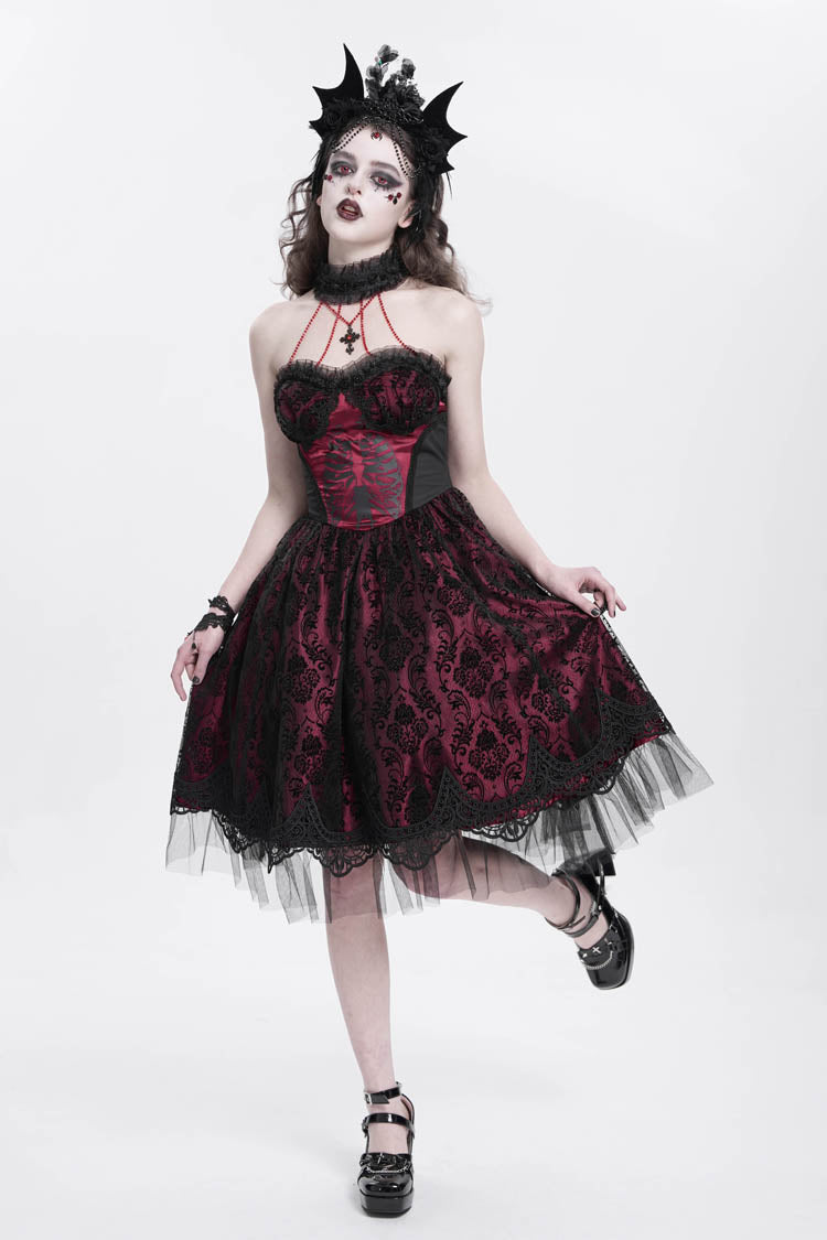 Finely Styled Dress with a Classic Vintage Look