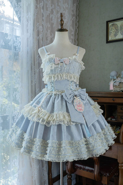 Vintage Style Dress with a Modern Fit