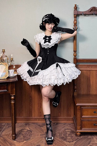 Classic Vintage Dress with a Flattering Fit
