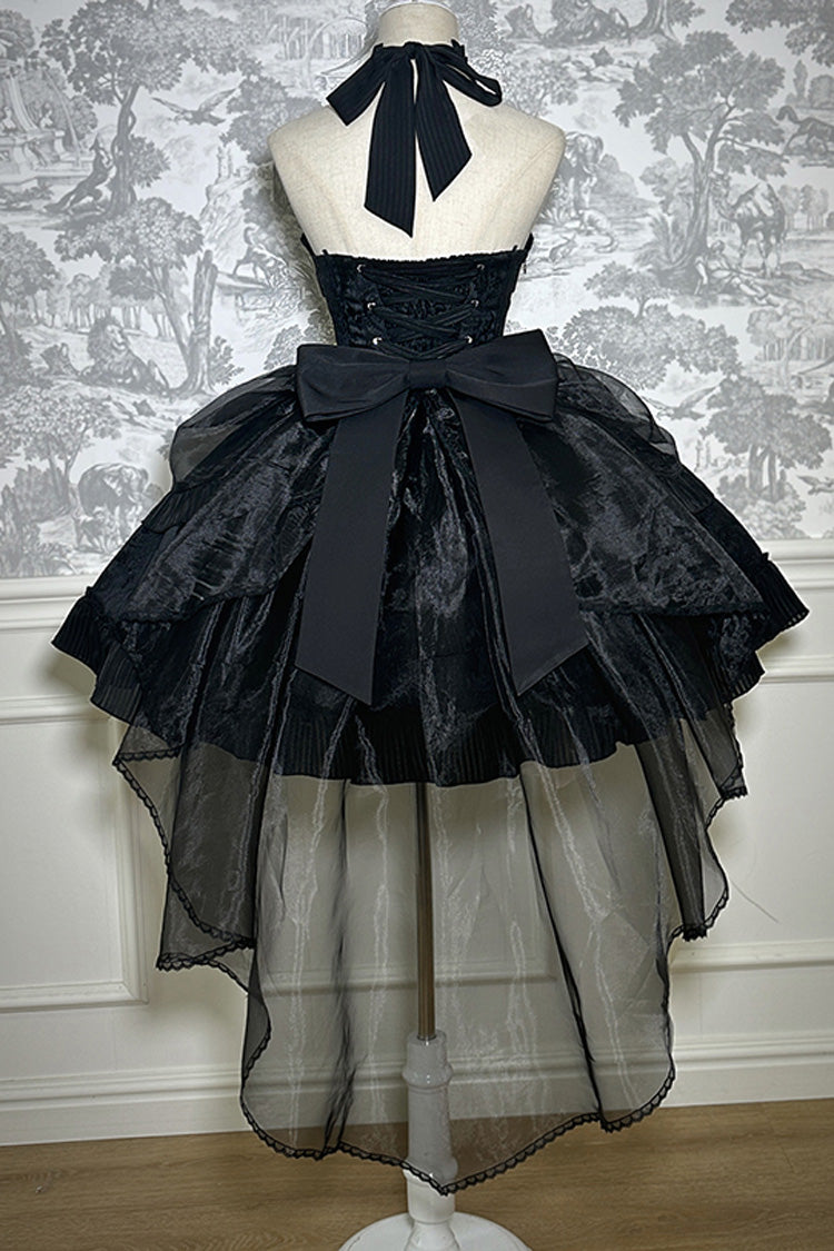Finely Styled Dress with a Classic Vintage Look