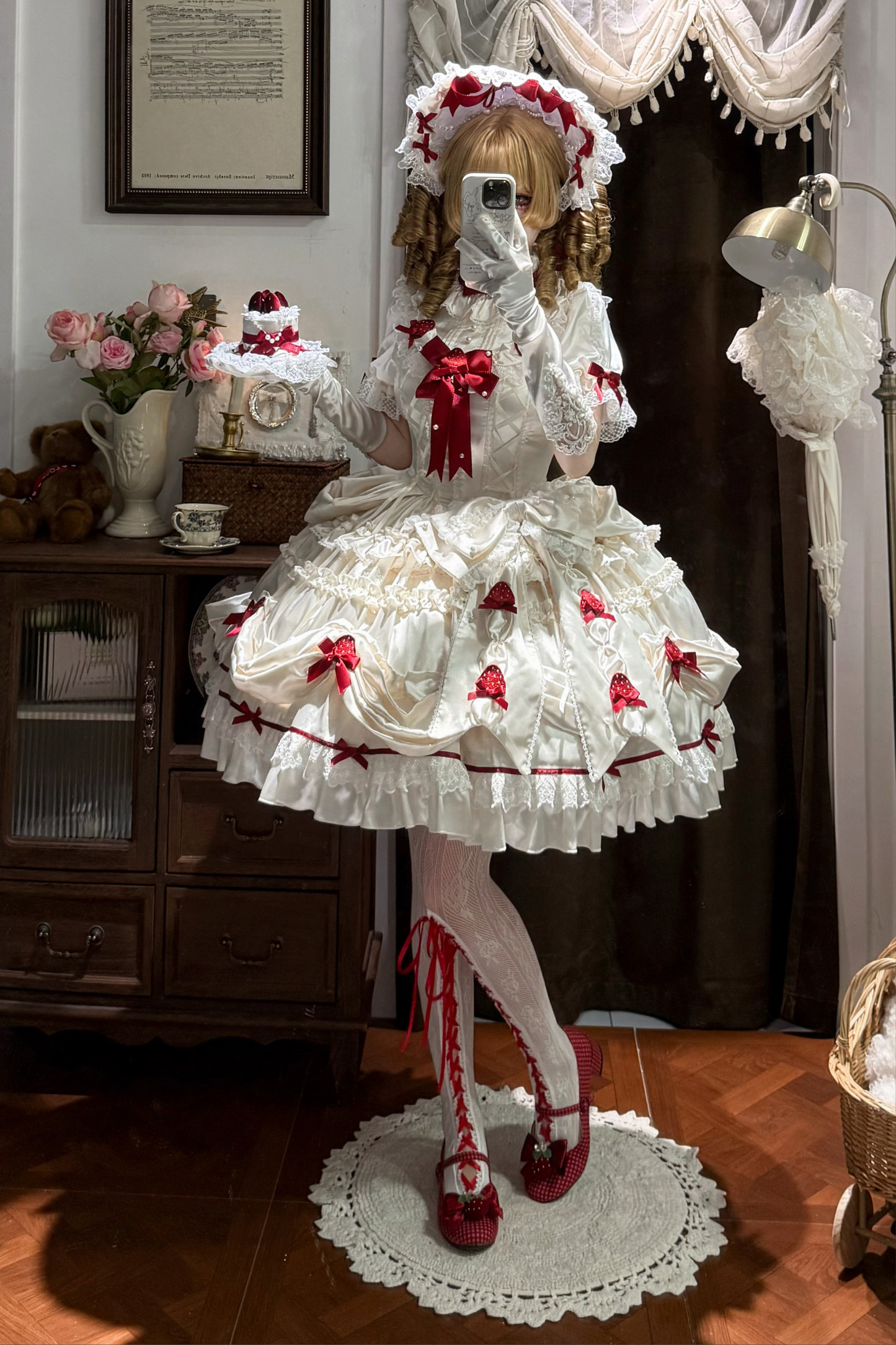 [pre-order Deadline: March 29] Cream Strawberry Lolita Dress