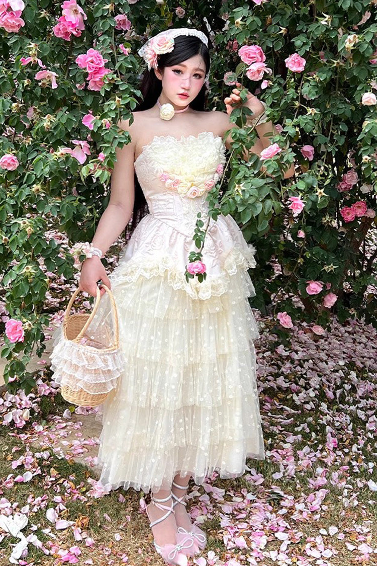 Finely Styled Dress with a Classic Vintage Look