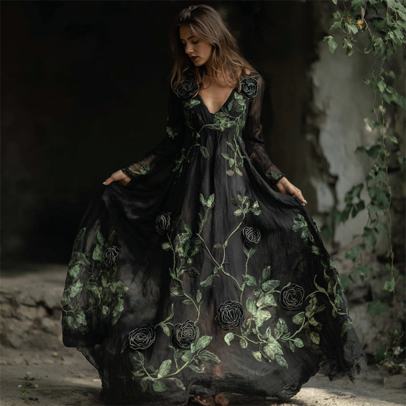Effortlessly Elegant Dress with a Timeless Design