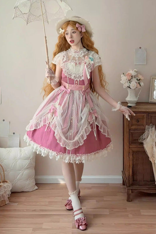 Finely Styled Dress with a Classic Vintage Look