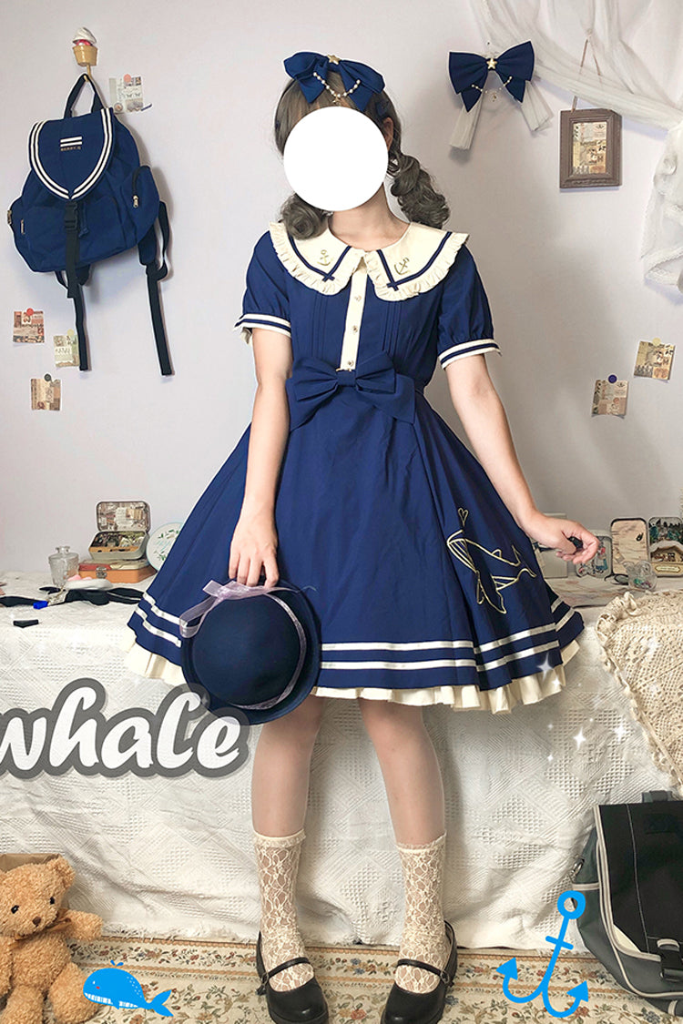 Subtly Elegant Dress with a Refined Vintage Look