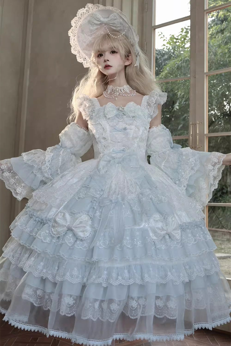 Subtly Elegant Dress with a Refined Vintage Look