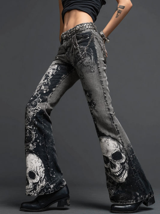 Subtly Elegant Garment with a Refined Vintage Look