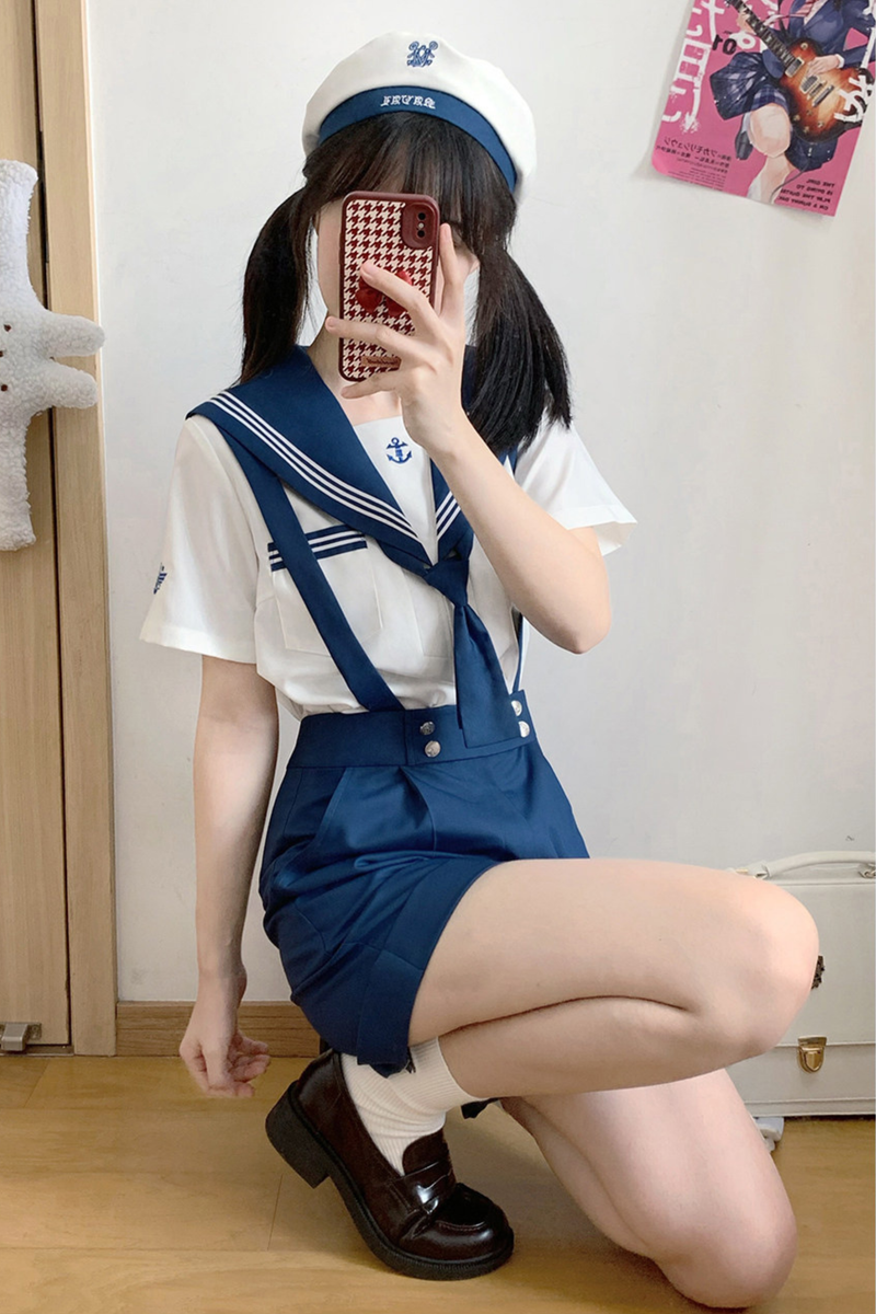 Sailor Shirt + Suspender Shorts + Tie + Beret