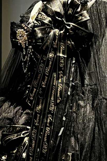 Golden Gothic Dress + Choker + Sleeve + Badge