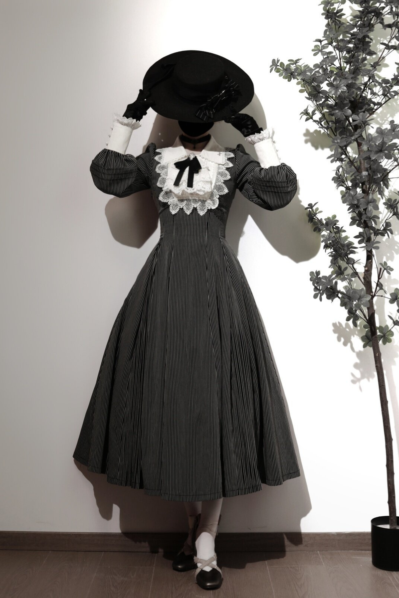 Retro Lolita Dress + Apron