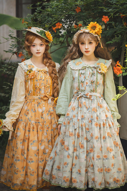 Classic Vintage Dress with a Flattering Fit