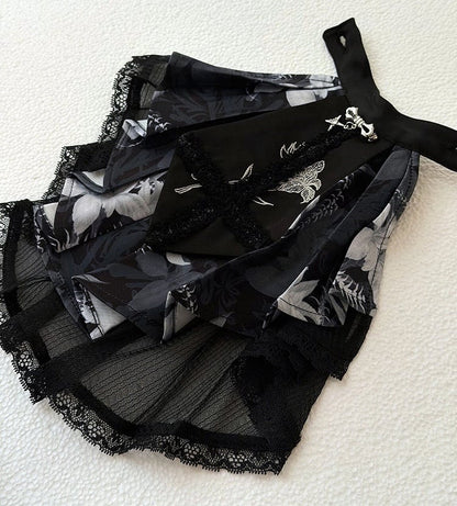 [pre-order Deadline: May 13] Bone Iris Gothic Black Ruffle Shirt + Corset Skirt + Accessories