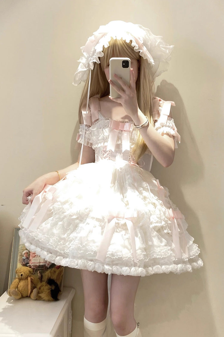 Finely Styled Dress with a Classic Vintage Look