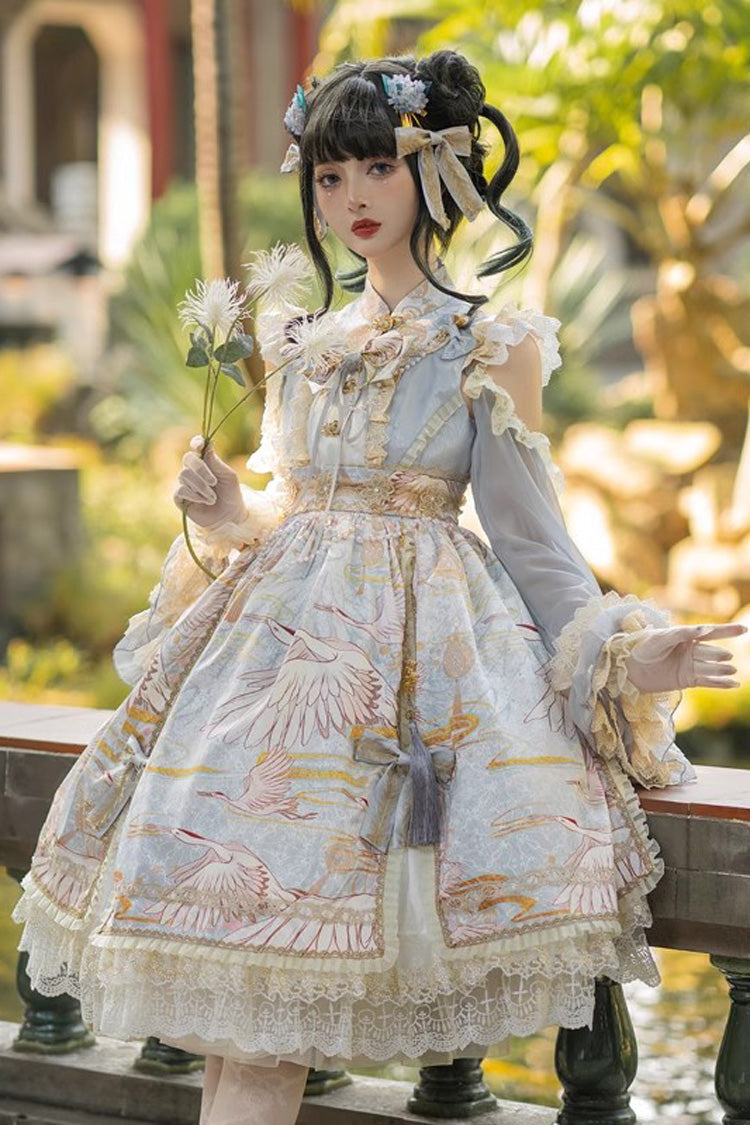 Subtly Elegant Dress with a Refined Vintage Look