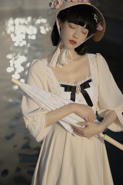 Retro Lace Classic Lolita Dress