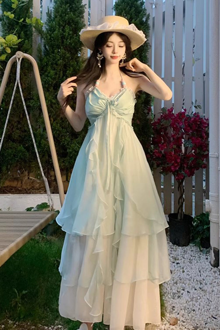 Subtly Elegant Dress with a Refined Vintage Look