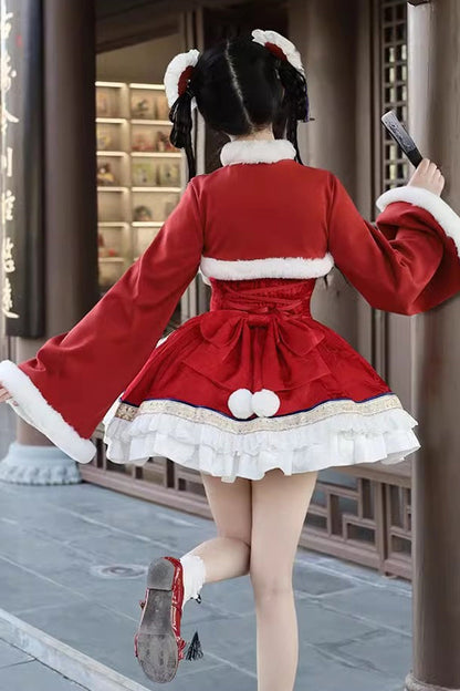 Beautifully Crafted Dress in a Classic Style