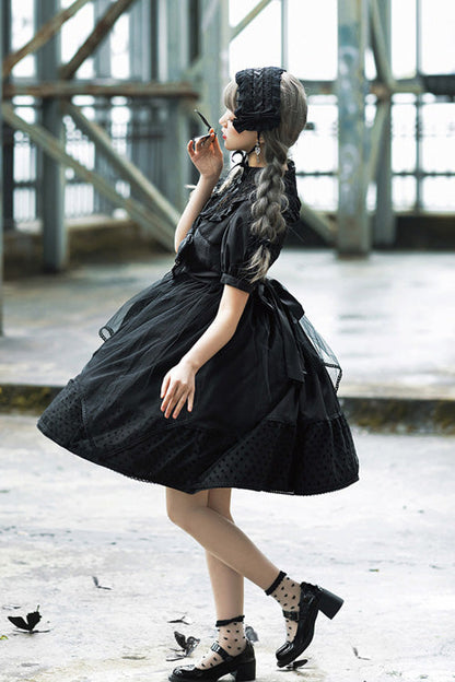 Casually Elegant Dress with a Refined Edge