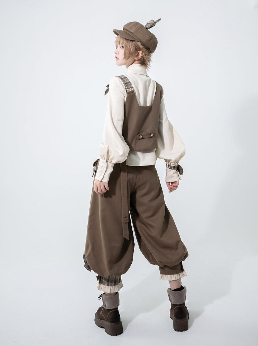 Sweet Cool Vest + Brown Shirt + Balloon Pants