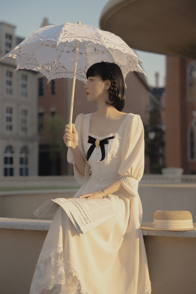 Retro Lace Classic Lolita Dress