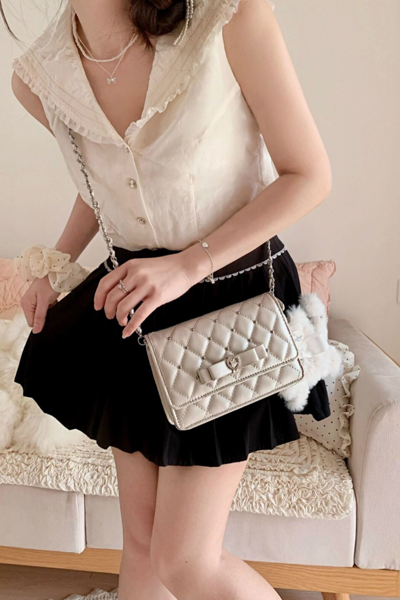 Rhinestone Bow Chain Bag