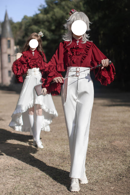 Beautifully Finished Pants in a Timeless Design