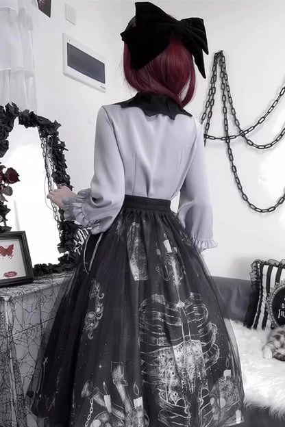 Effortlessly Elegant Garment with a Timeless Design
