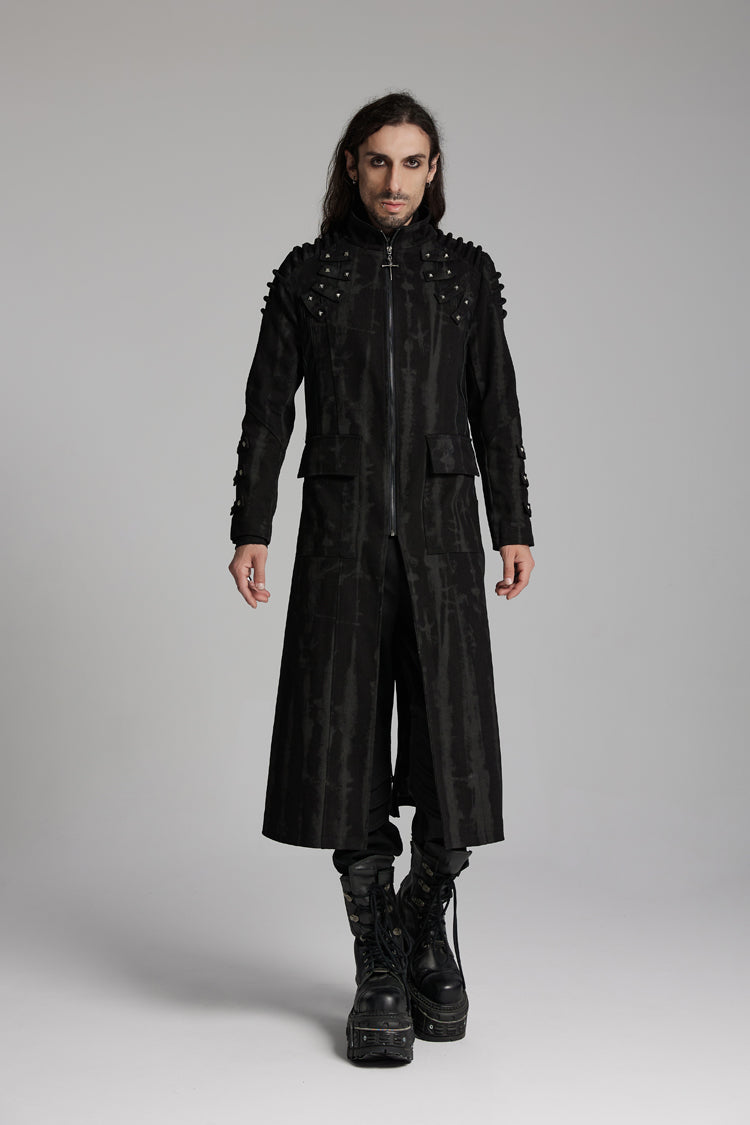 Classic Vintage Coat with a Flattering Fit