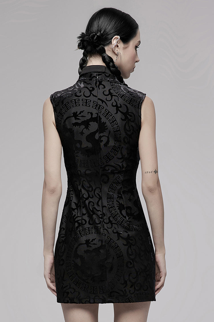 Subtly Elegant Dress with a Refined Vintage Look